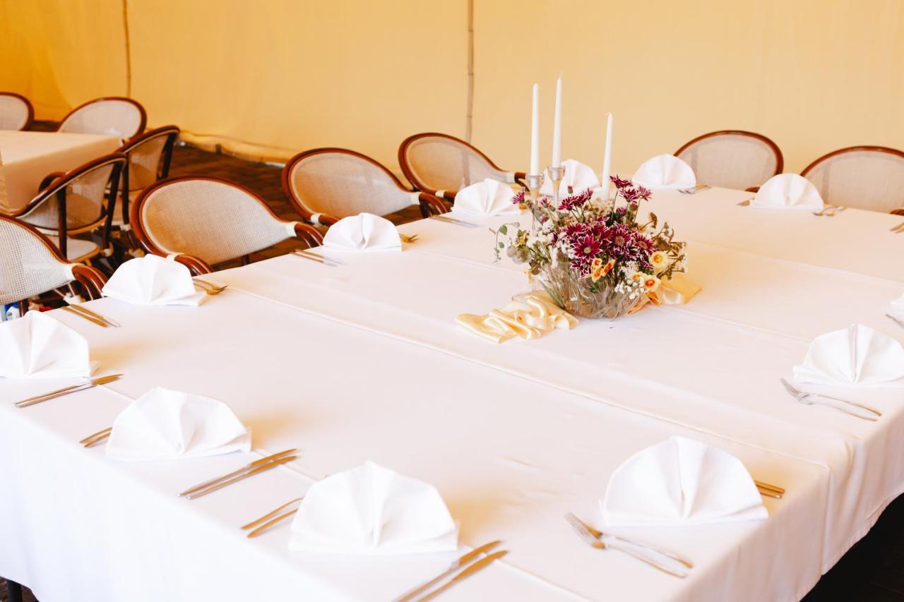 Sventes Muiza Hotel Eksteriør billede