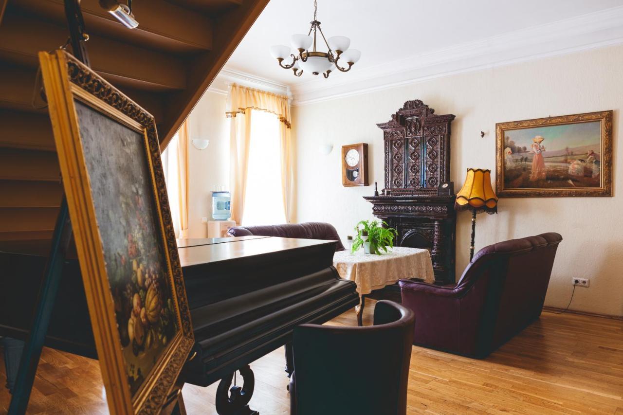 Sventes Muiza Hotel Eksteriør billede