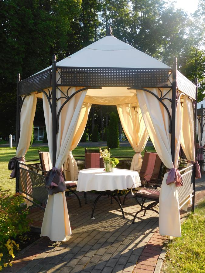 Sventes Muiza Hotel Eksteriør billede